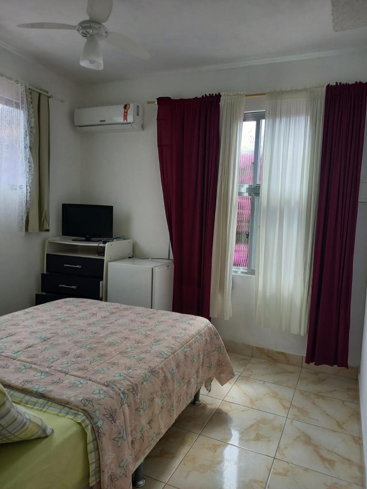 Suites Da Casa Da Dona Zeze ซากวาเรมา ภายนอก รูปภาพ